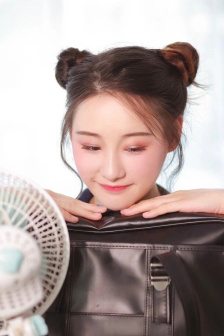 肚兜H
